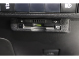 スッキリ装着されたビルトインタイプのETC!高速道路走行の料金所をノンストップで通過できます。※ ETCカードのお申し込みも当社にお任せ下さい!