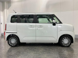 後席両側電動スライドドア☆開け閉めの際に隣の車や壁にぶつける心配もありません。