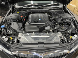 安心のBMW認定中古車は100項目の箇所を徹底的にチェック致します。機械的な箇所や電気系、コンピューターなどをご納車前に点検し、交換基準に達した部品は全て新品に修理返品した後にご納車致します。