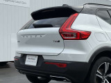 ◆バック/万が一を考え、安全性を重視する方に選ばれているVOLVO車。ドアを開閉するとその重み・厚みに驚くはず