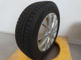 R5年式冬タイヤ175/65R15ブリジストン製です。基準外サイズです。