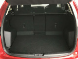 【トノカバー付き】荷物を隠しておけるので防犯や耐候性の向上の役割を担っています。 車外へ荷物が見えません。