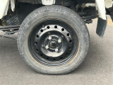 中古車でも安心してお乗りいただく為に、無料保証を付帯。もちろん、全国対応の保証となりますので安心してお買い求めいただけます。最長3年の有償保証もご用意しております。※一部対象外の車両もございます。