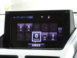 CD・DVD(再生機能)・ブルートゥース等を使用することができます。