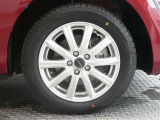 R7年式夏タイヤ185/60R15ダンロップ製です。