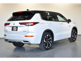 アウトランダー PHEV 2.4 P 4WD 