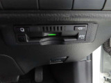 ETCを装備しています。高速道路の料金が後払いなので、料金所で止まることが無く、ノンストップでスイスイ進めます。
