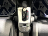 【フロアCVT】無段階変速機能でスムーズな走行をお楽しみいただけます♪エンジンパワーを無駄なく車輪に伝えるから低燃費にも貢献!