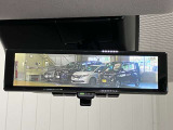 【スマートルームミラー】ルームミラー上に車体後方カメラの映像を映し出すことで車内定員、荷物状況に影響をうけません★たくさん乗せても、たくさん載せても、後方視界すっきりのインテリジェントルームミラー★
