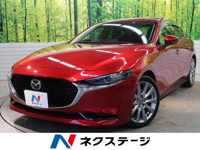 マツダ MAZDA3セダン 