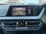 前後クリアランスソナー付なので、駐車が苦手な方でも安心です。ガイドの表示・非表示も切り替え可能です