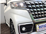 【車屋】として、長く車業界に従事した経験豊富なスタッフが在籍しております。