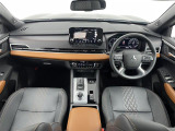 アウトランダー PHEV 2.4 P 4WD 本革シート