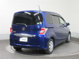 中古車ならトヨタのU-Car。1年間走行距離無制限のトヨタロングラン保証がついて安心です。 ※ボディカラー及び内装色は、画像の色と実際の色が異なって見える場合がございます。