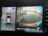 アラウンドビューモニターが付いていますのでバックも縦列駐車にも便利です。