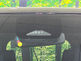 【トヨタセーフティセンス】走行中に前方の車両等を認識し、衝突しそうな時は警報とブレーキで衝突回避と被害軽減をアシスト。より安全にドライブをお楽しみいただけます。