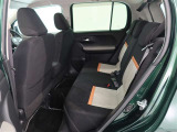 ゆとりある広々とした車内空間は、ドライブを始め買い物やレジャーなど、幅広く活躍します。一人でもみんなとでもお出かけを楽しみましょう!