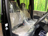 運転席シート廻りは使用感も少なく、良好な状態となっています。丁寧に使われていたことがよくわかりますね。