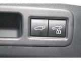 納車時には全台ボデー磨きを行い、小さな小傷や磨き傷はなくなってしまいます!コーティングまでご希望の際はスタッフにお問い合わせください。