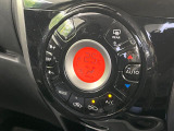 【オートエアコン】一度お好みの温度に設定すれば、車内の温度を検知し風量や温度を自動で調整。暑い…寒い…と何度もスイッチ操作をする必要はありません。快適な車内空間には必須の機能ですね♪