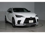納車前に法定点検を行います。消耗品のチェック、交換。オイル、オイルフィルター、ワイパーゴム、ブレーキオイル、は必ず交換します。点検項目、交換部品は納車時説明し、チェックシートをお渡しします。