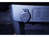 12V/120Wのアクセサリーソケットが付いてます!