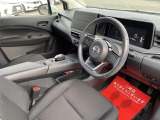 ニッサン ノート S FURO 4WD/シートヒーター/ハンドルヒーター/障害物センサー/電動格納サイドミラー/プッシュスタート&スマートキー/ヘッドライトレベライザー