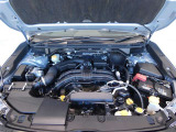 エンジンルームです。水平対向2.0L4気筒エンジンを搭載。パワーもあり加速もスムーズです。