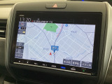 アップルカープレイ対応ギャザズナビ搭載です。知らない道も安心ですね!