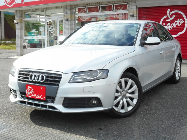 A4 2.0 TFSI クワトロ 4WD 
