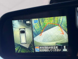 【アラウンドビューモニター】専用のカメラにより、上から見下ろしたような視点で360度クルマの周囲を確認することができます☆死角部分も確認しやすく、狭い場所での切り返しや駐車もスムーズに行えます。