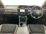 いつでも気持ちよく運転できて、使い勝手のいい収納や体をケアするシート、、細部にまでこだわったインテリア♪
