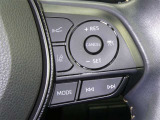 【レーダークルーズコントロール】(全車速追従機能付)付きです。車速に応じて追従支援してくれるので、ロングドライブも快適です。詳細は販売店スタッフまでおたずねください。