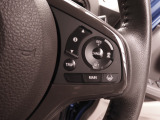 ◆アダプティブクルーズコントロール◆予め設定した車速内でクルマが自動的に加減速。前走車との適切な車間距離を維持しながら追従走行します。【LKAS】車線維持支援システムでステアリング操作を支援。