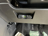 ETC車載器です。高速道路を利用する際の支払いがキャッシュレスなのでとても便利なアイテムです!