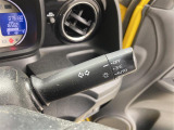 【オートライト(AUTO)】外の明るさをシステムが感知して、自動でヘッドライトが点灯します!ヘッドライトをつけ忘れを防ぐ便利機能です。