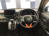 運転しやすいインパネ周りです!見やすいレイアウトで快適なドライブをサポートします!