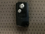 スマートキーを装備しています。鍵を差し込むことなくドアロックの開け閉めができます。