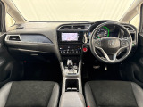 いつでも気持ちよく運転できて、使い勝手のいい収納や体をケアするシート、細部にまでこだわったインテリア♪