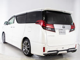 ★展示前点検実施★特殊な機材も用いて、全車点検を実施しております!