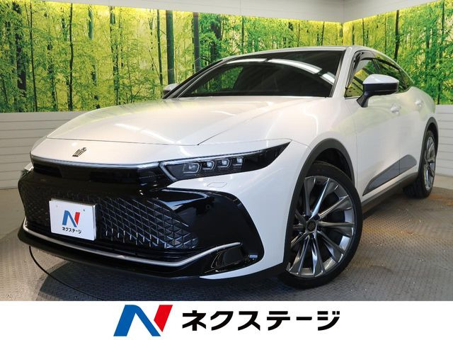 クラウンクロスオーバー  Gアドバンスド・レザーパッケージ