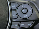 高速走行時に便利なクルーズコントロール付き。前車に一定の車間距離で追従してくれます。詳しくはスタッフまでお尋ね下さい。