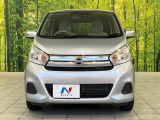 弊社では、全車『修復歴なし』のお車のみ取り扱っております。専任バイヤーによる厳選した仕入れの後、入庫後の車両チェックを行い、ネクステージが認定した高品質な中古車をご提供しております。