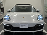 パナメーラスポーツツーリスモ 4 Eハイブリッド PDK 4WD 