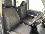 当店は新車ディーラーが運営しておりますのでご購入後は、もちろんディーラーの整備点検を実施し提供いたします。