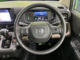 【純正革巻きステアリング】上質な革を使用することで、手にしっかり馴染みとても運転しやすいハンドルです♪