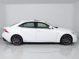 Aftermarketアルミホイール取付・スピンドルエアロ取付・各メーカーエアロ取付・Dampers・ローダウン・ライトカスタム・スモークフィルム施工OK!お気軽にご相談下さい!
