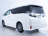 ★展示前点検実施★特殊な機材も用いて、全車点検を実施しております!