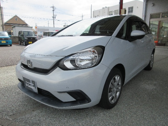 フィット 1.3 ベーシック（6BA-GR1）