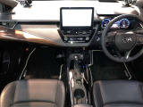 カローラツーリング 1.8 ハイブリッド W×B E-Four 4WD 